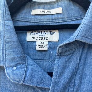 Albiate x J. Crew Ludlow Chambray Dress shirt